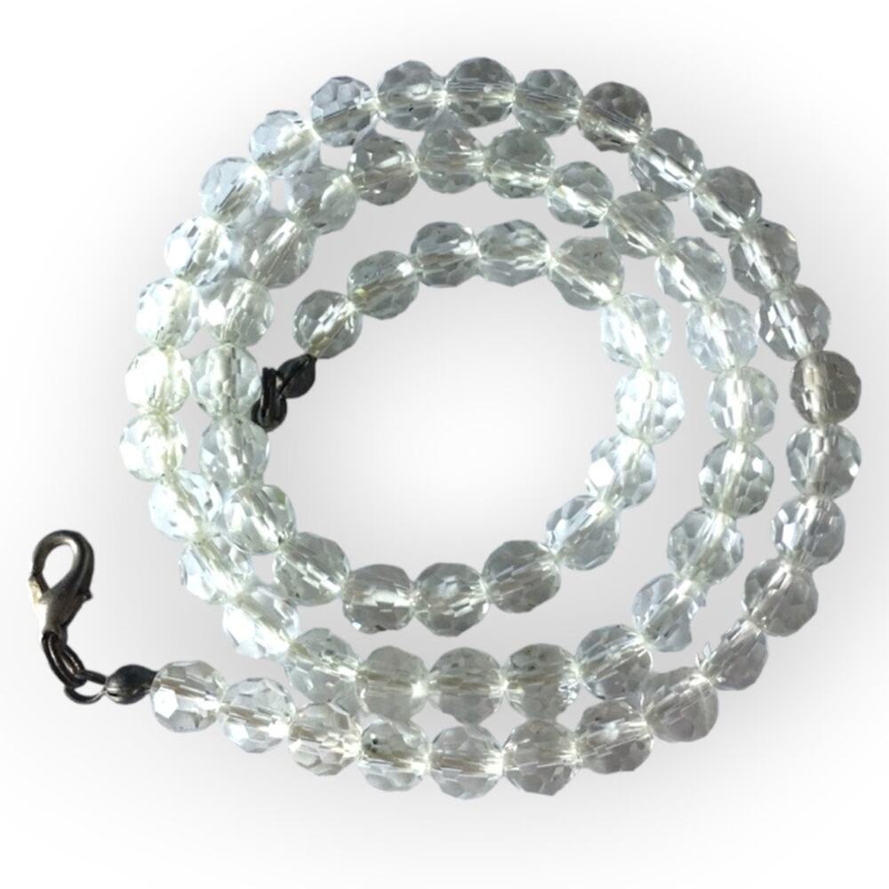 Twinkling clear beaded necklace